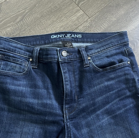 Dkny Soho Skinny Women's Jeans size  6 - Picture 3 of 6